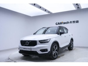 Volvo XC40 2021