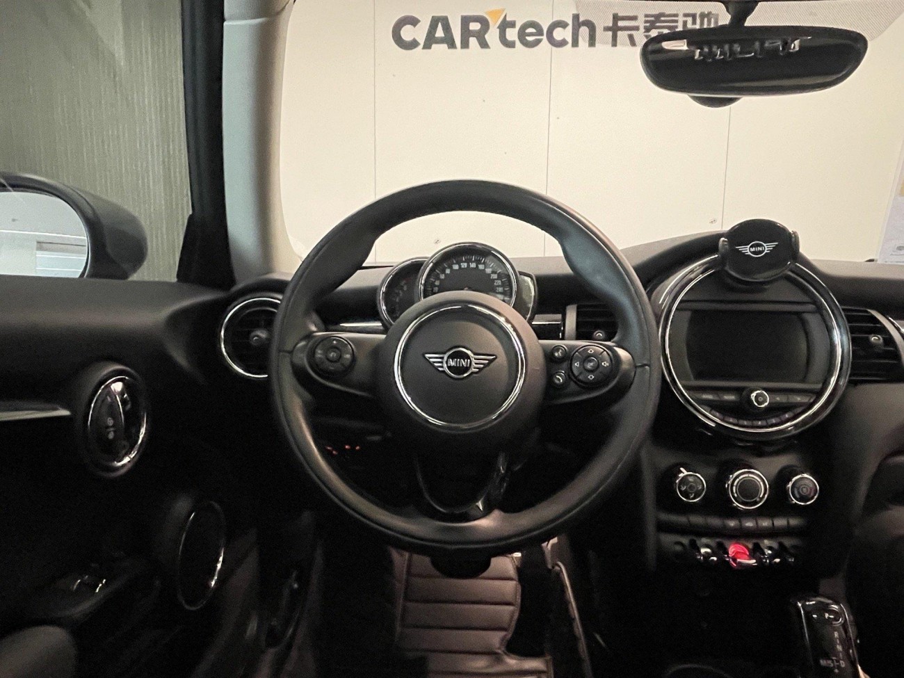 Mini ONE 2021