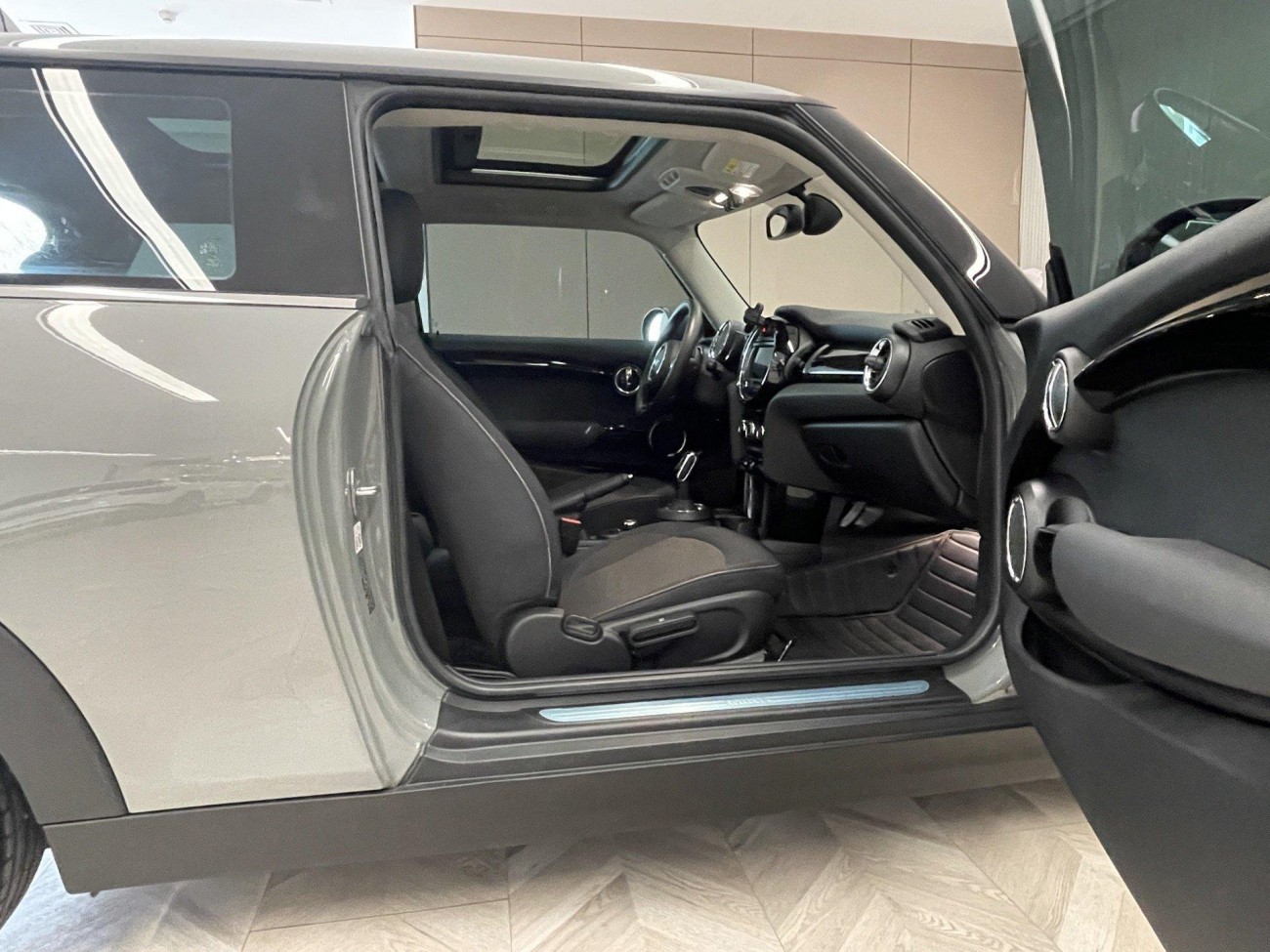 Mini ONE 2021