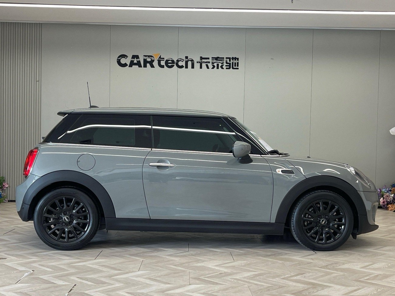 Mini ONE 2021
