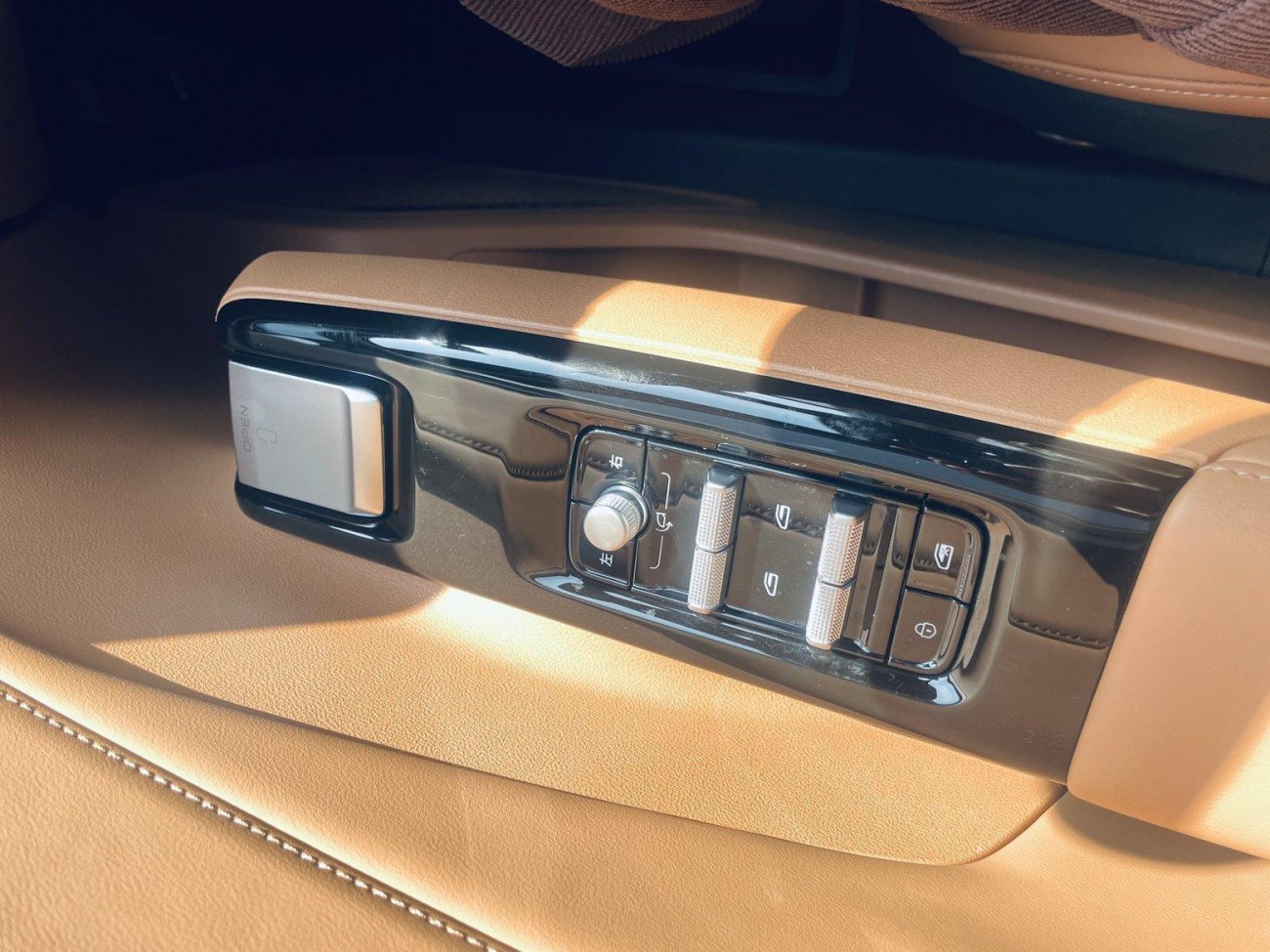 Geely Galaxy Galaxy L7 2025