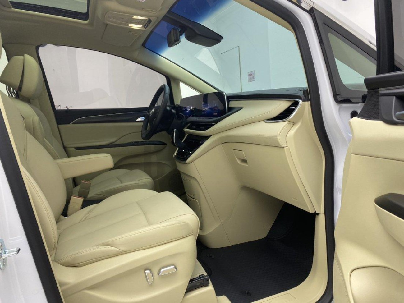 Buick GL8 2024