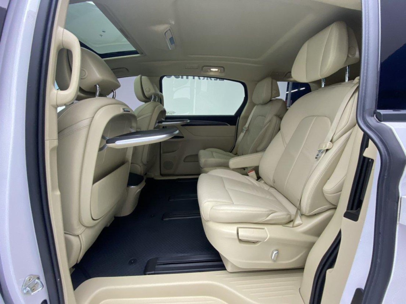 Buick GL8 2024