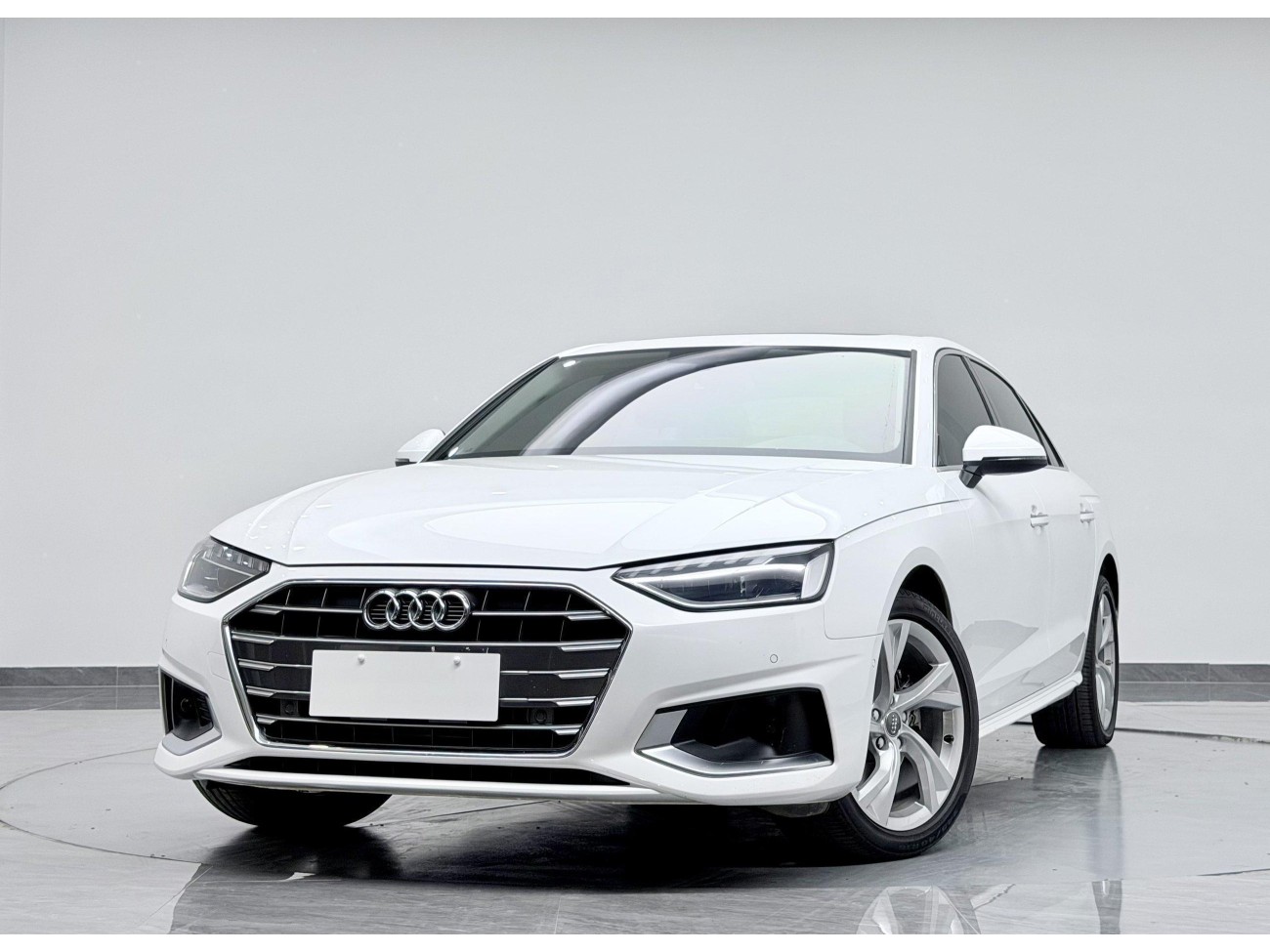 Audi A4L 40 TFSI 2021