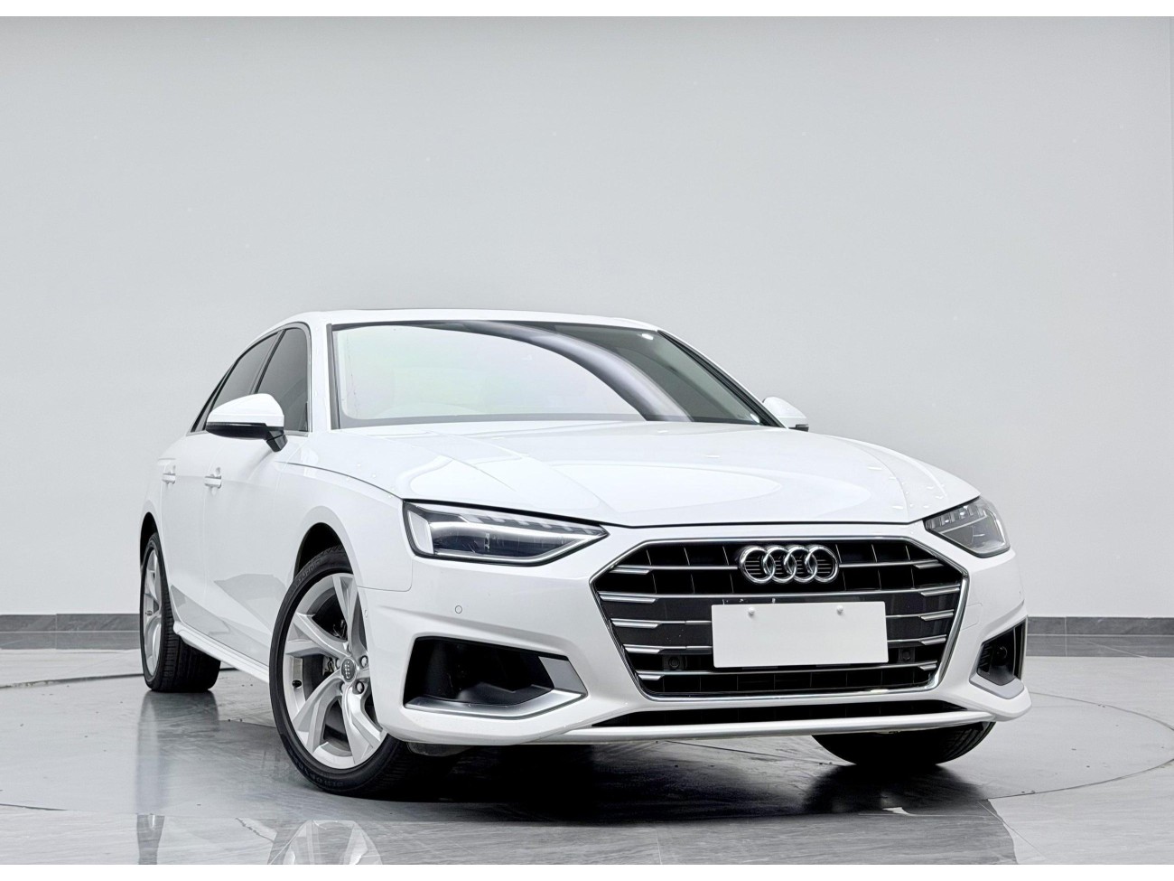 Audi A4L 40 TFSI 2021
