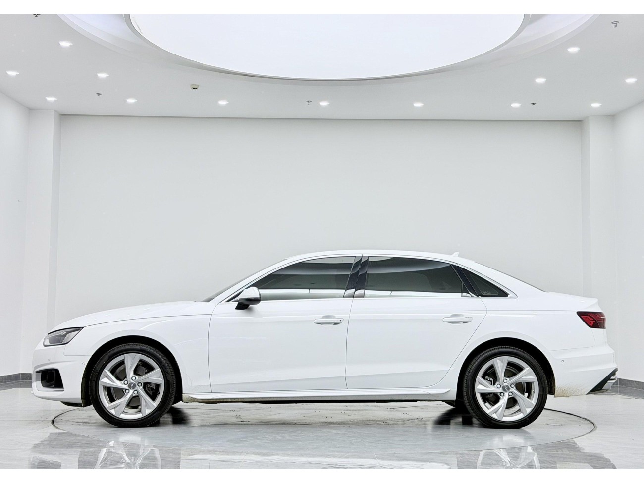 Audi A4L 40 TFSI 2021