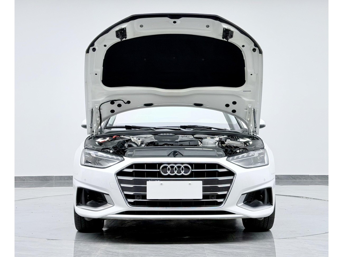 Audi A4L 40 TFSI 2021