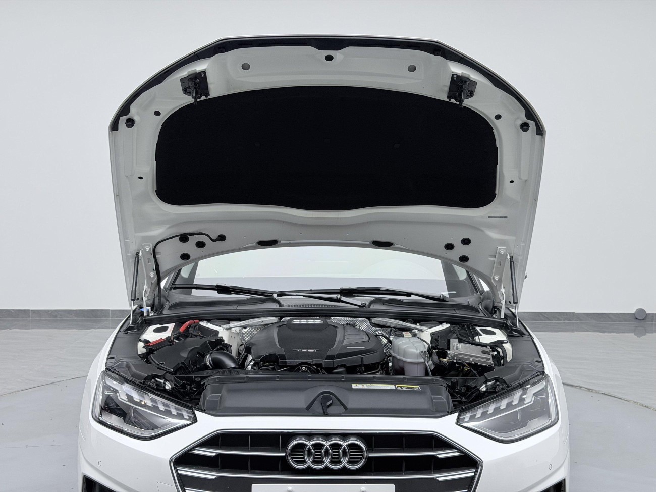 Audi A4L 40 TFSI 2021