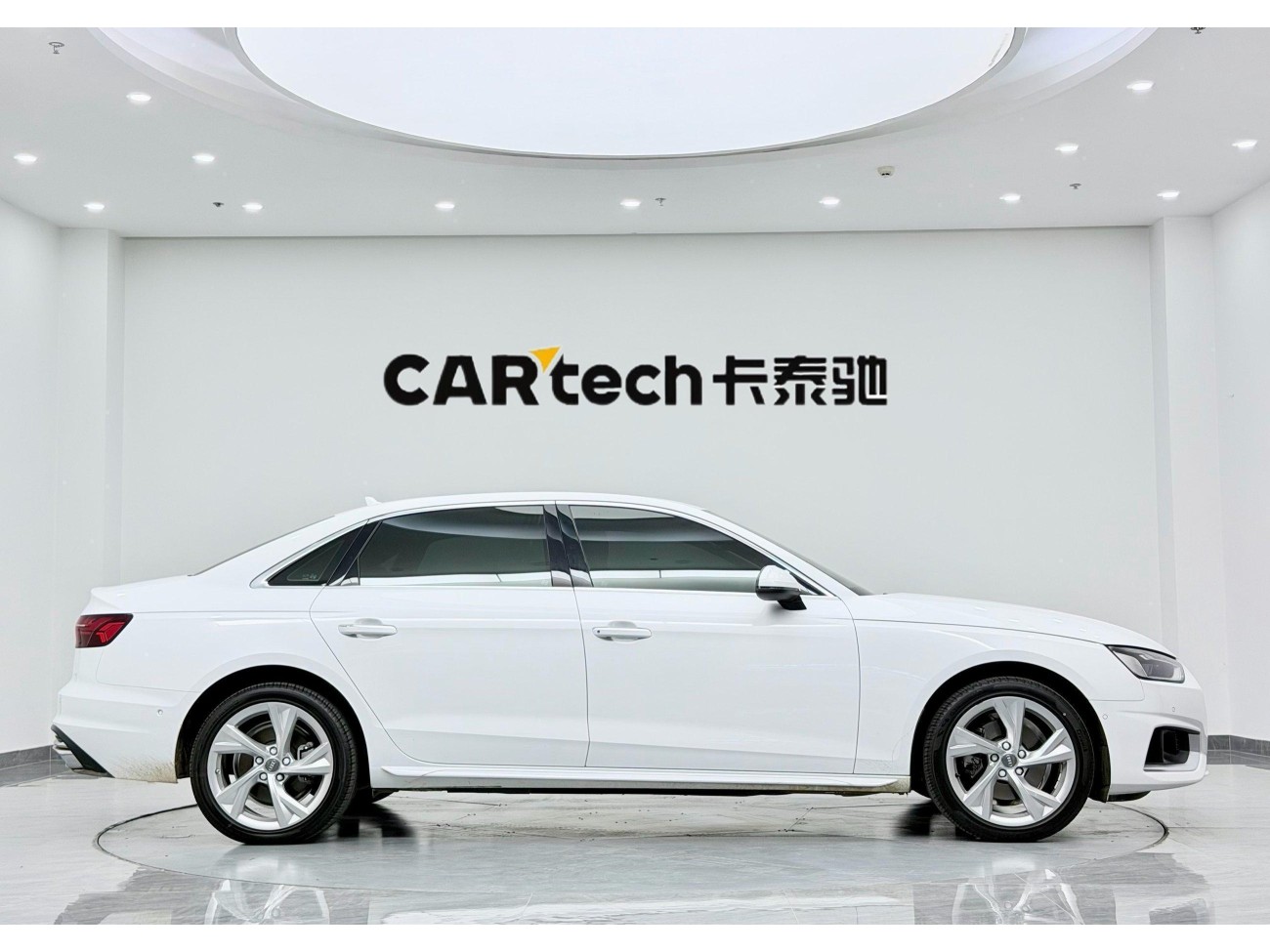 Audi A4L 40 TFSI 2021