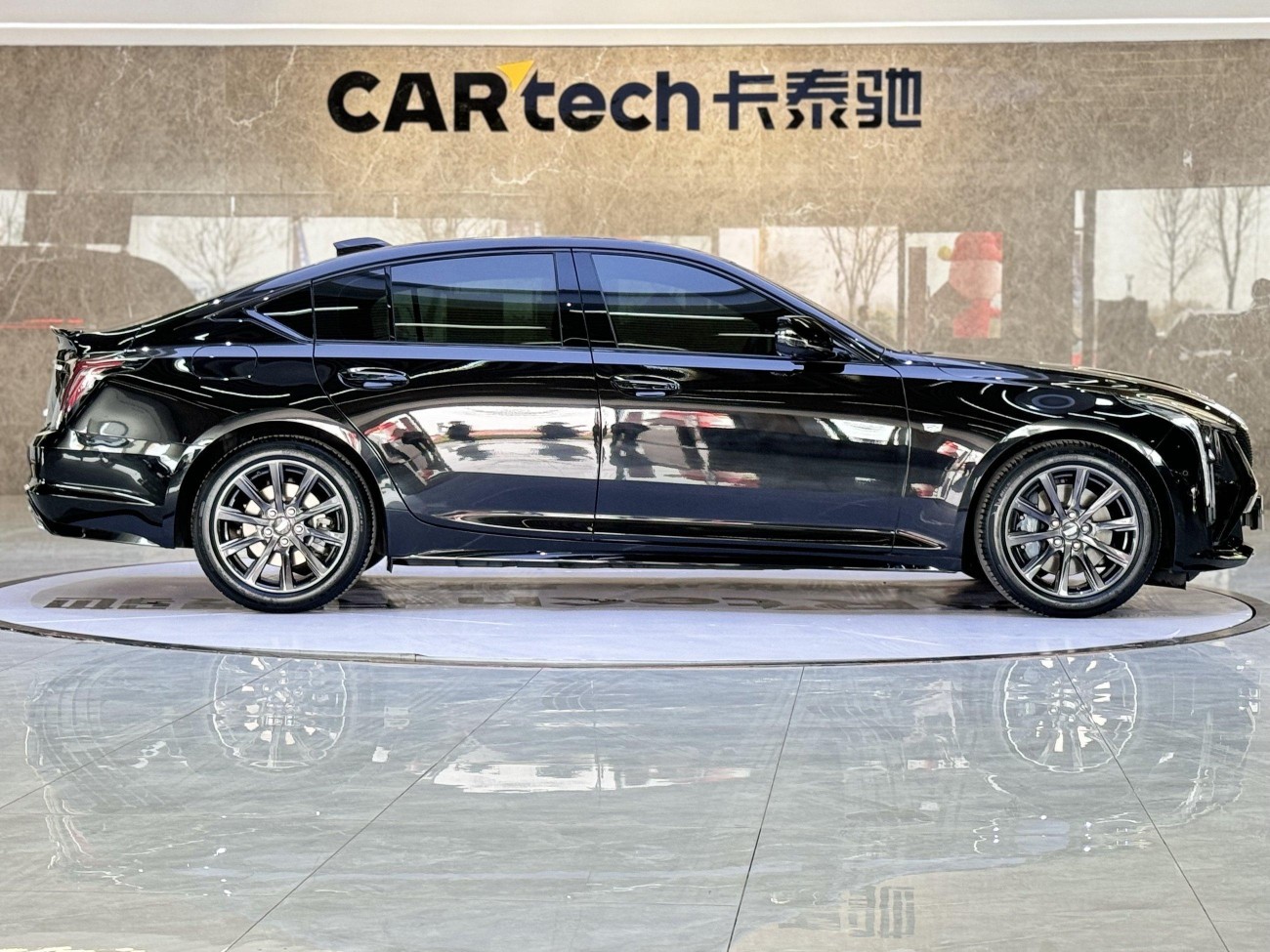 Cadillac CT5 2024