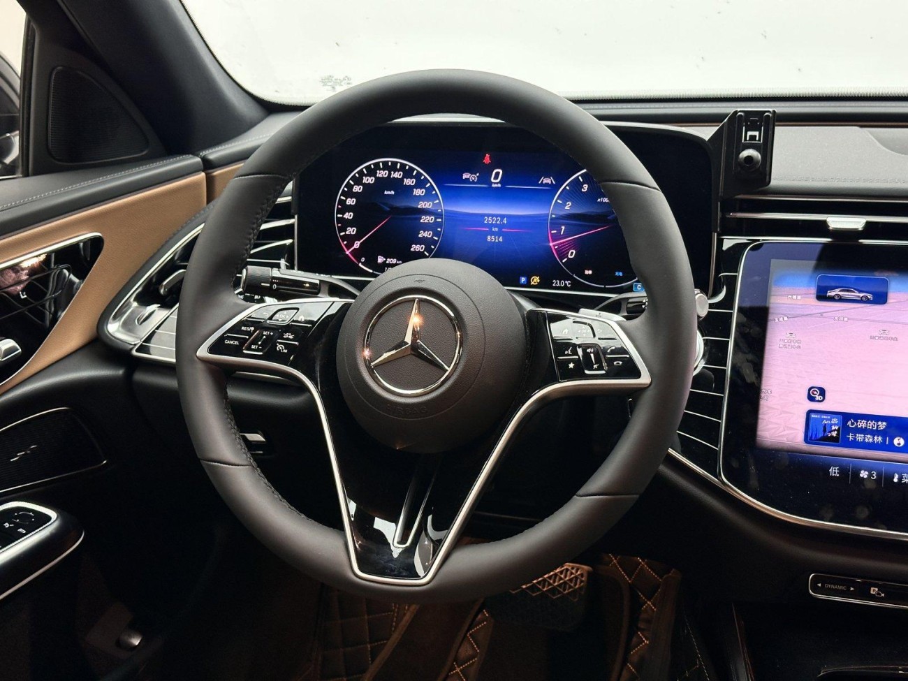 Mercedes-Benz E 260 L 2025