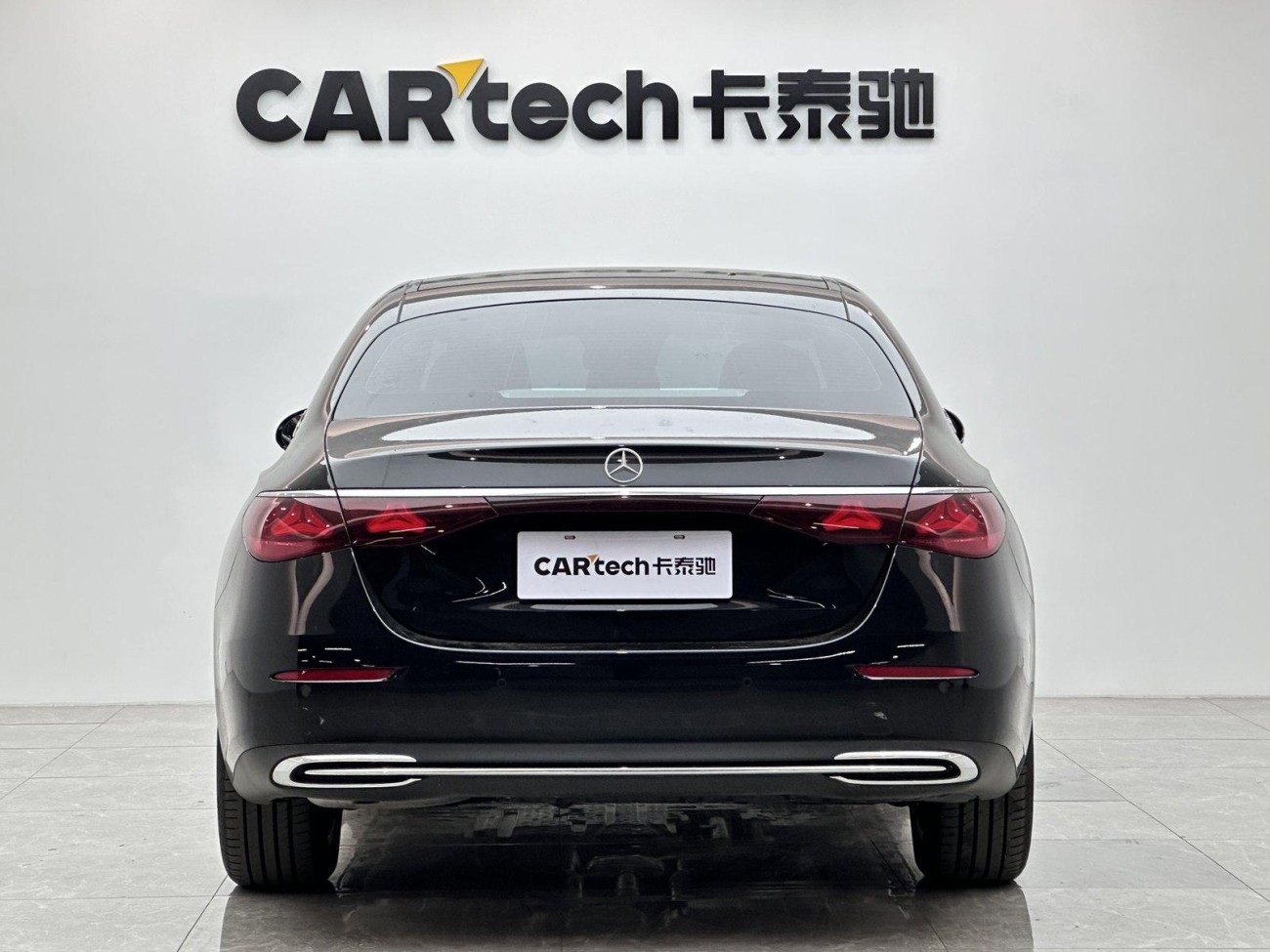 Mercedes-Benz E 260 L 2025