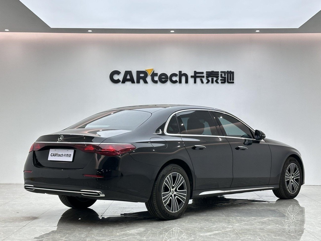 Mercedes-Benz E 260 L 2025