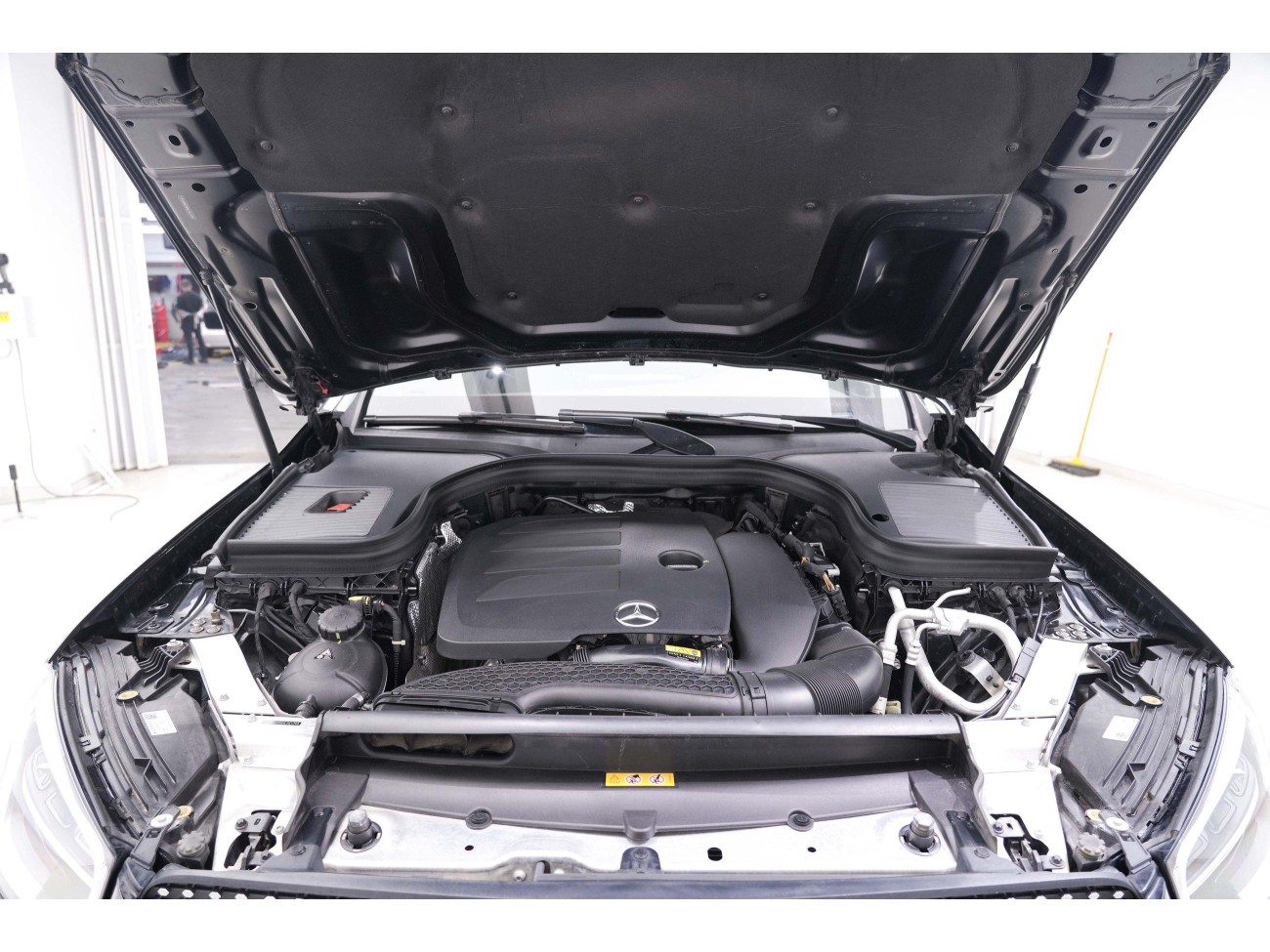 Mercedes-Benz GLC 300 L 2023