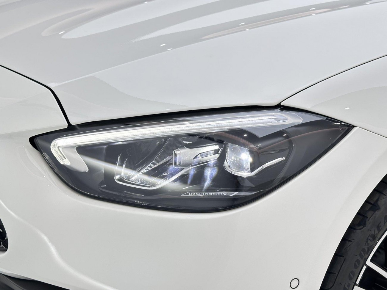 Mercedes-Benz C 260 L 2024