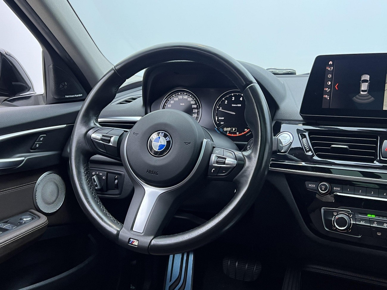 BMW 120i 2021