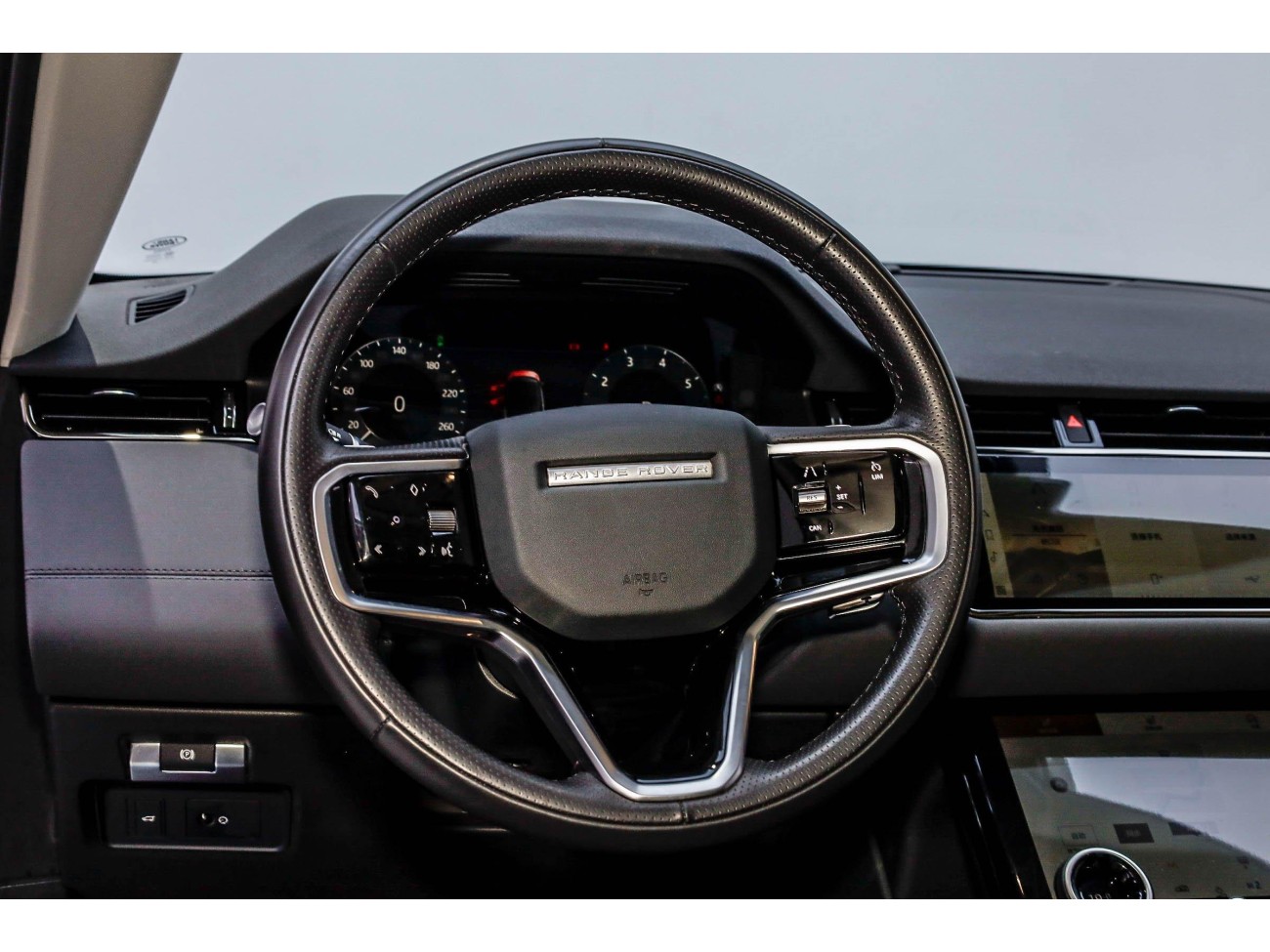 Land Rover Range Rover 2023