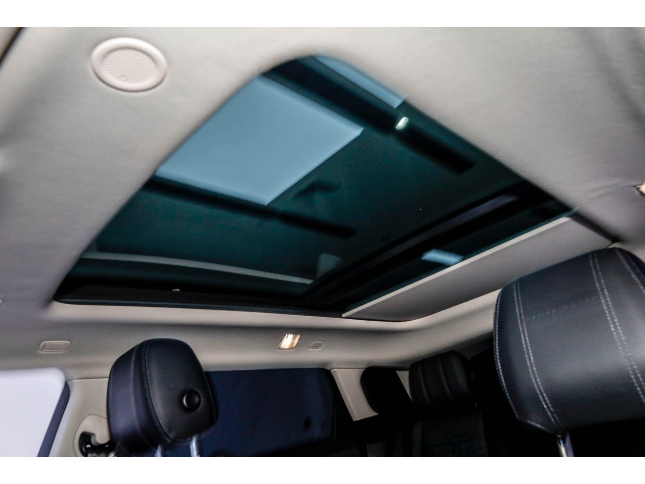 Land Rover Range Rover 2023