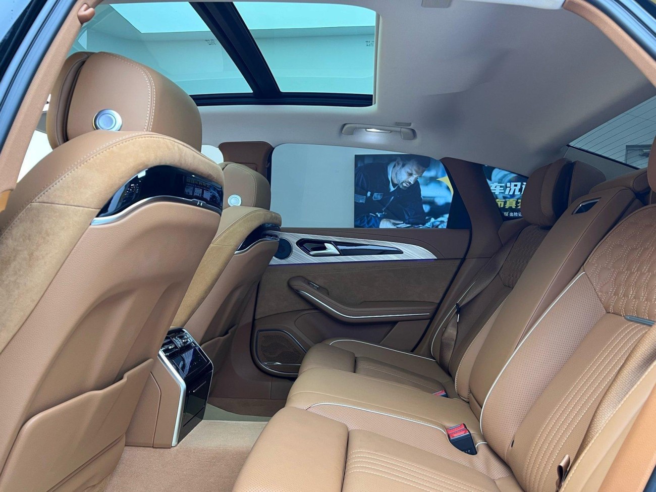 Hongqi H9 2022