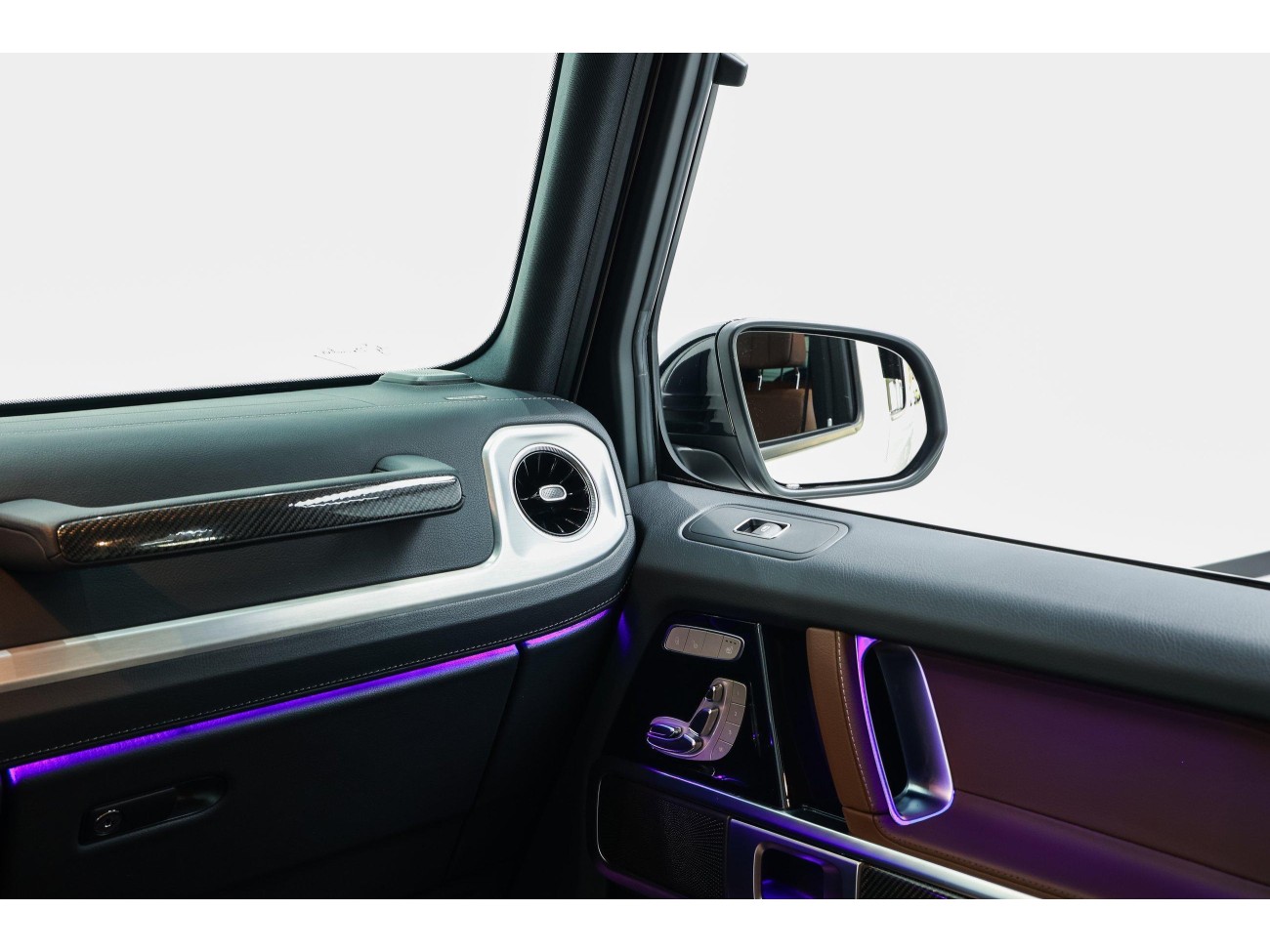 Mercedes-Benz G350d 2023