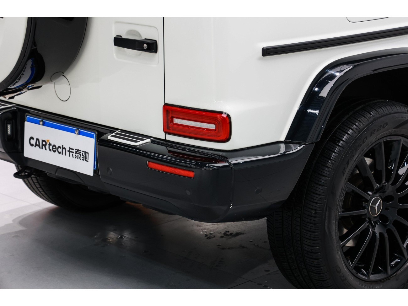 Mercedes-Benz G350d 2023