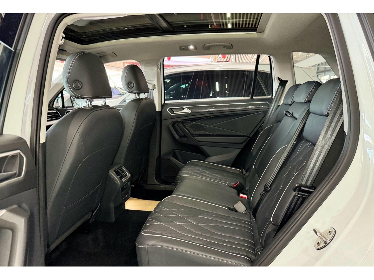 Volkswagen Tiguan L 2024