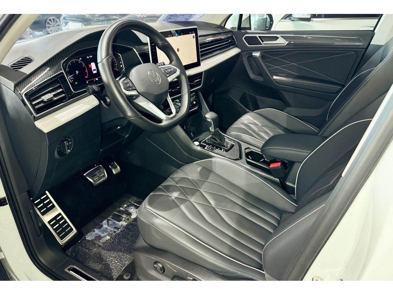 Volkswagen Tiguan L 2024