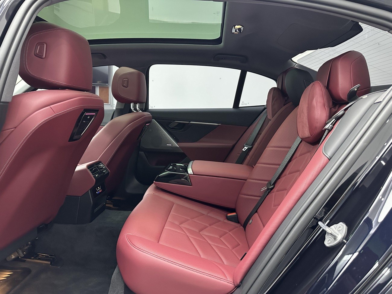 BMW 530Li 2025