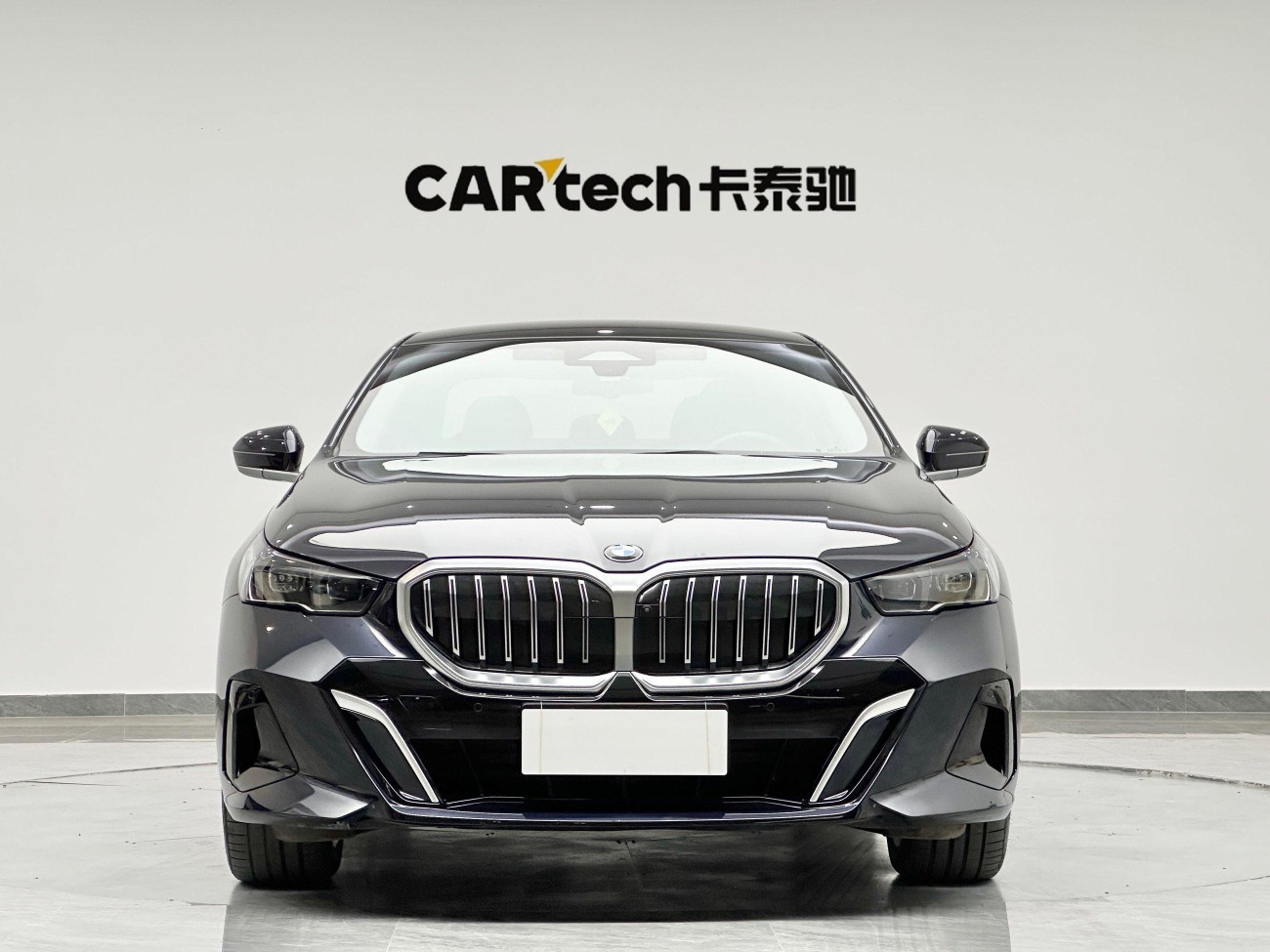 BMW 530Li 2025