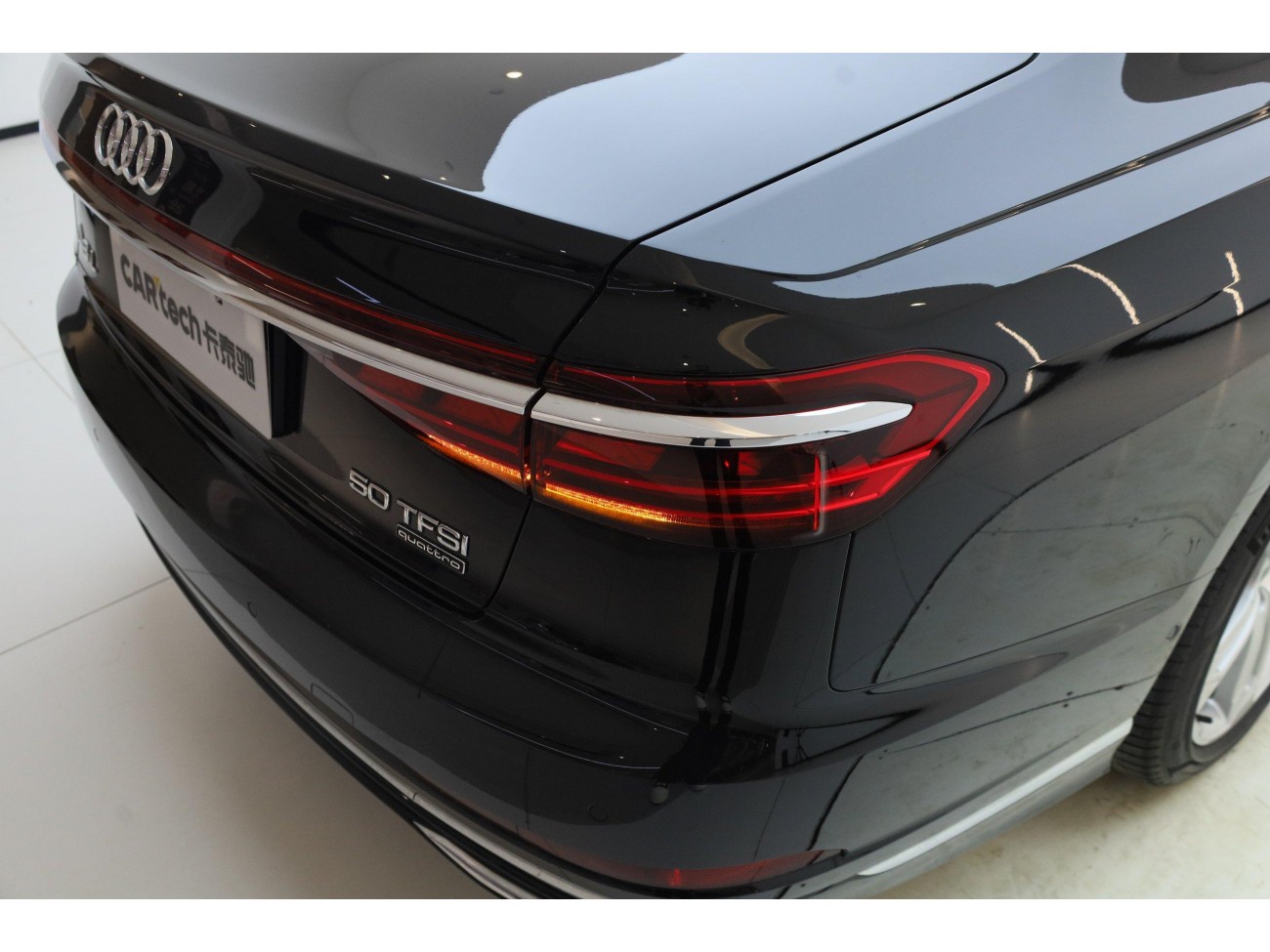 Audi A8L 50 TFSI 2023