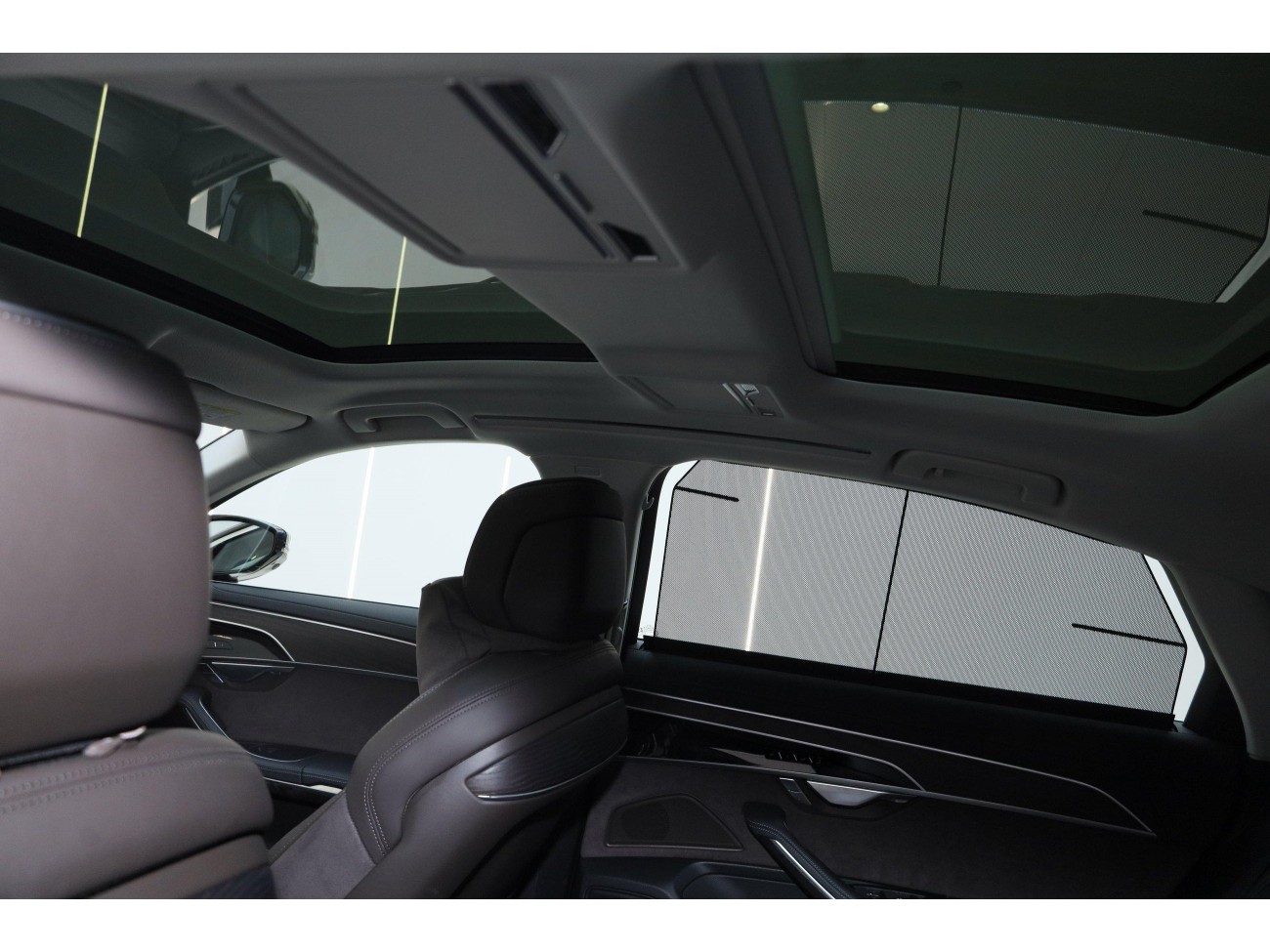 Audi A8L 50 TFSI 2023