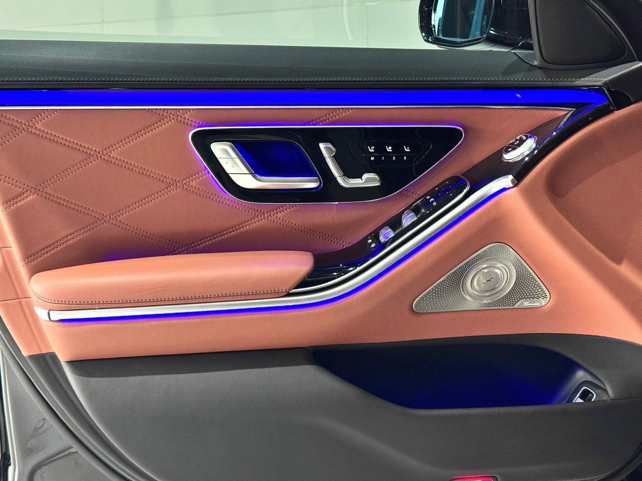 Mercedes-Benz S 480 4MATIC 2023