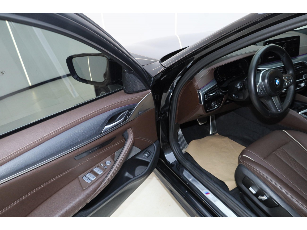 BMW 530Li 2023
