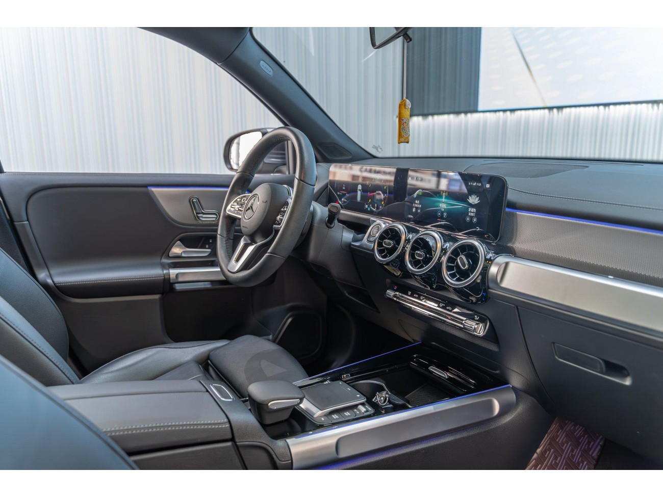 Mercedes-Benz GLB 2022