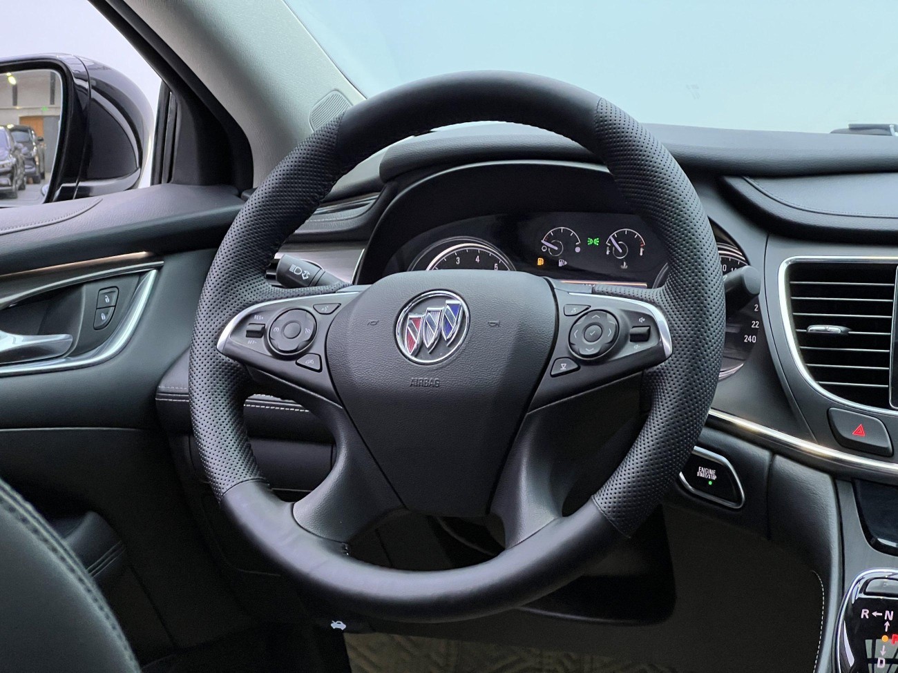 Buick LaCrosse 2022