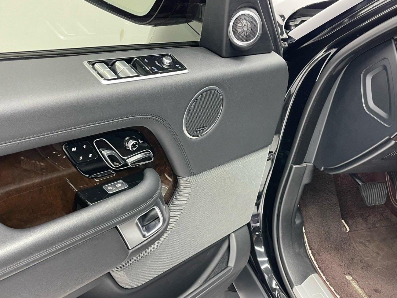 Land Rover Range Rover 2020