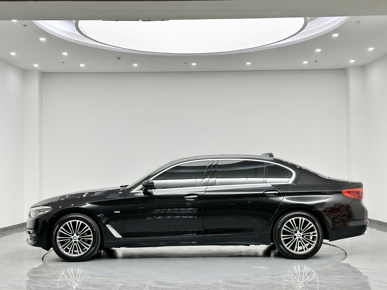 BMW 530Li 2018