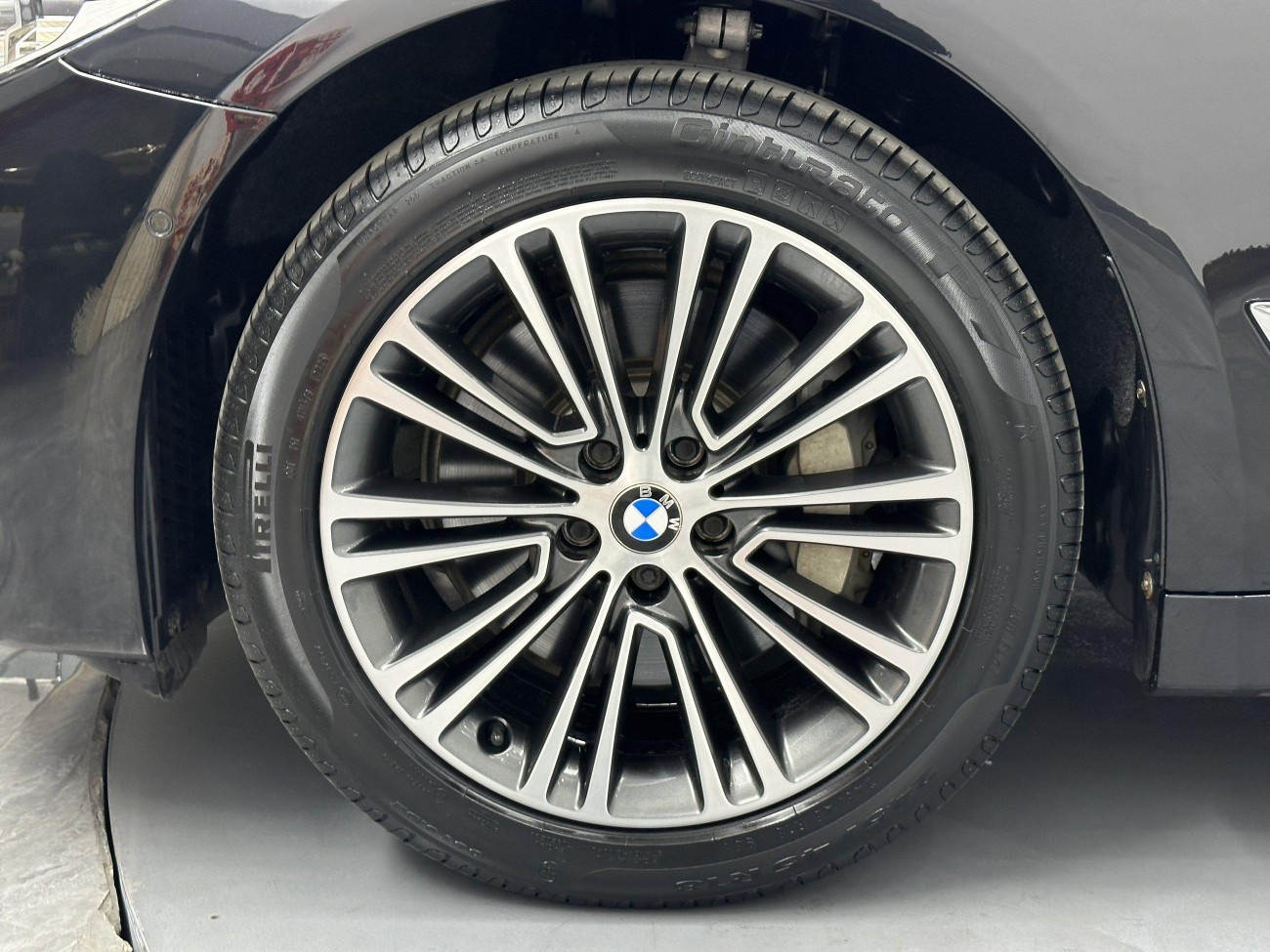 BMW 530Li 2018