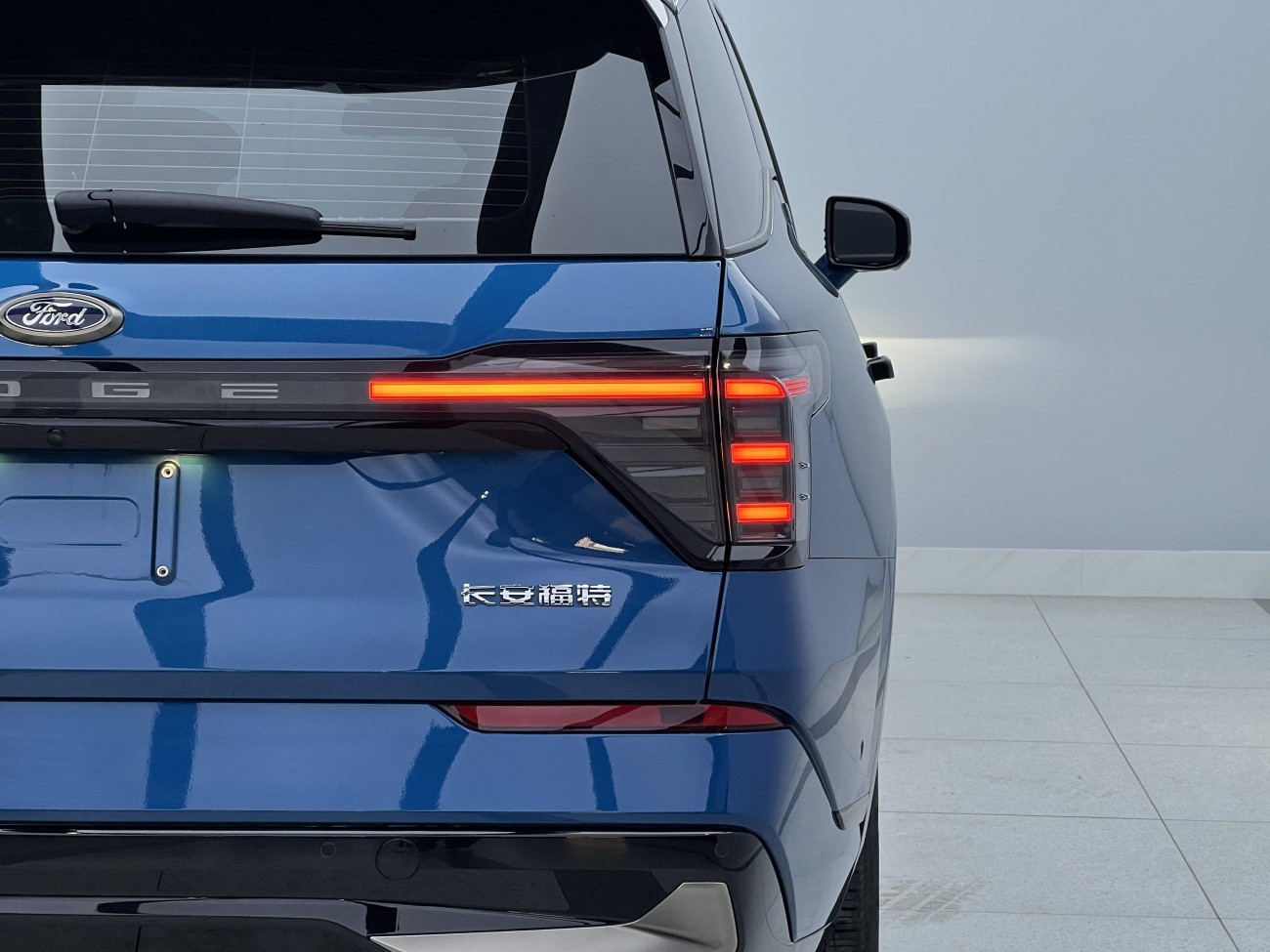 Ford Edge 2024