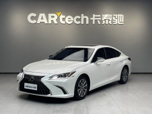 Lexus ES 200 2023