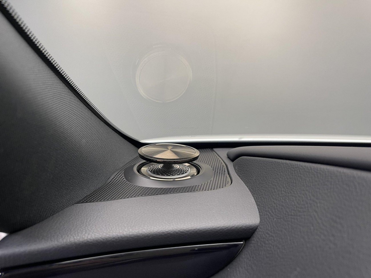 Lexus ES 200 2023