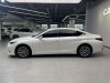 Lexus ES 200 2023