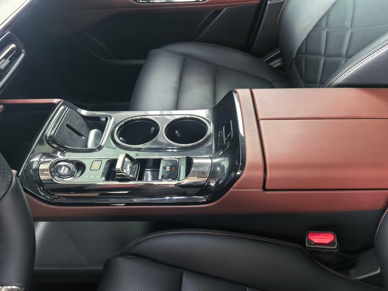 Trumpchi E8 2025