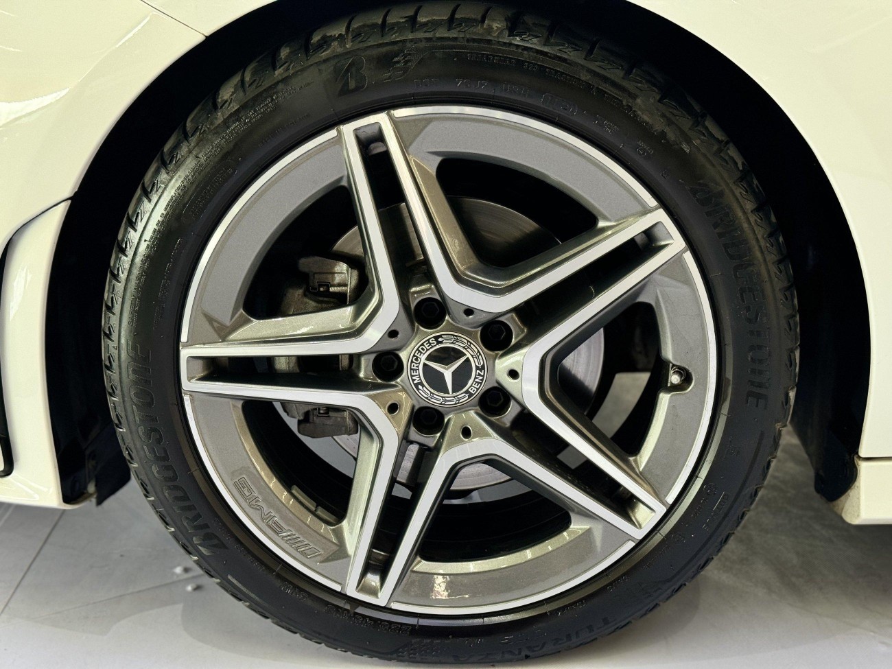 Mercedes-Benz CLA 200 2021