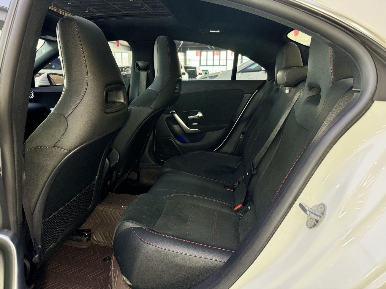 Mercedes-Benz CLA 200 2021