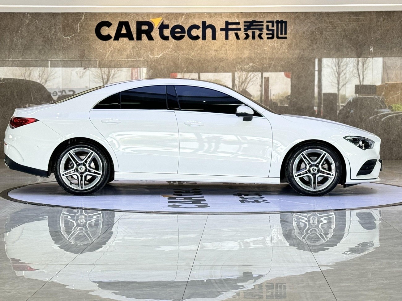 Mercedes-Benz CLA 200 2021