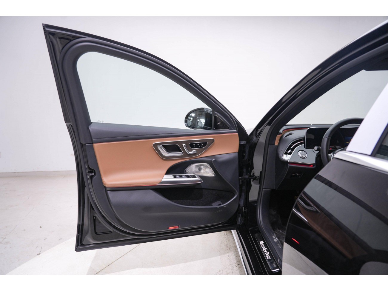 Mercedes-Benz E 300 L 2024