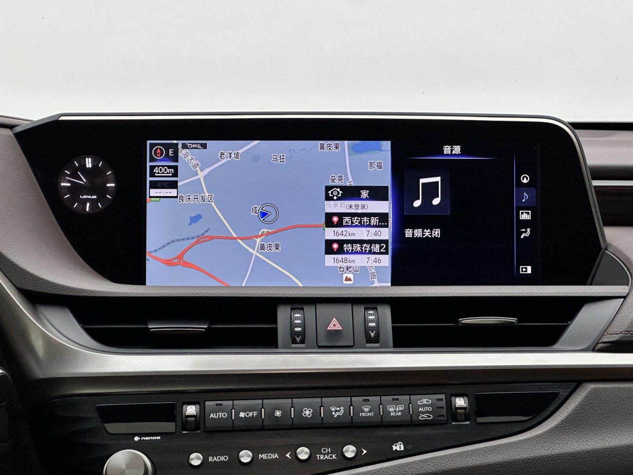 Lexus ES 300h 2021