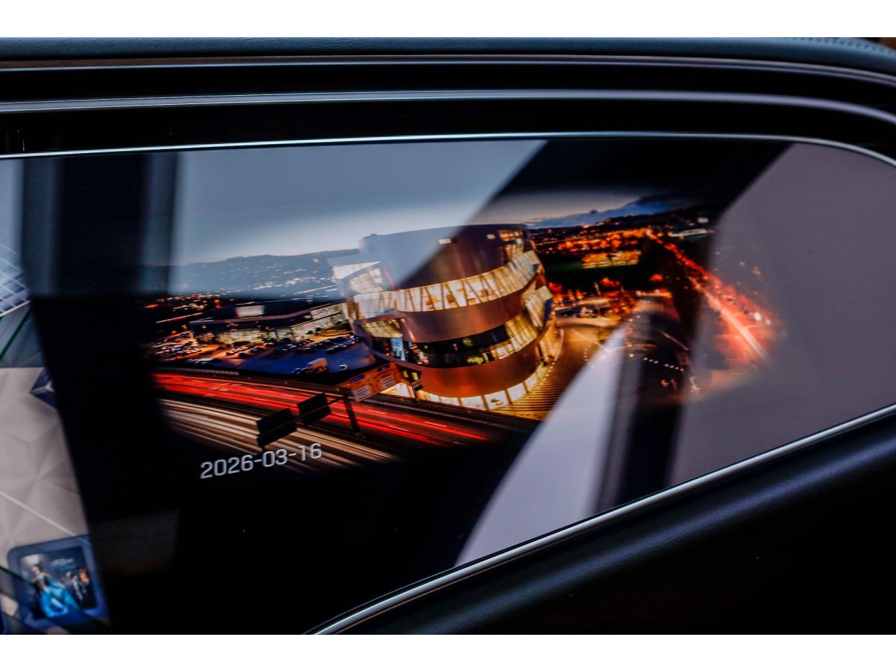 Mercedes-Benz E 300 L 2025