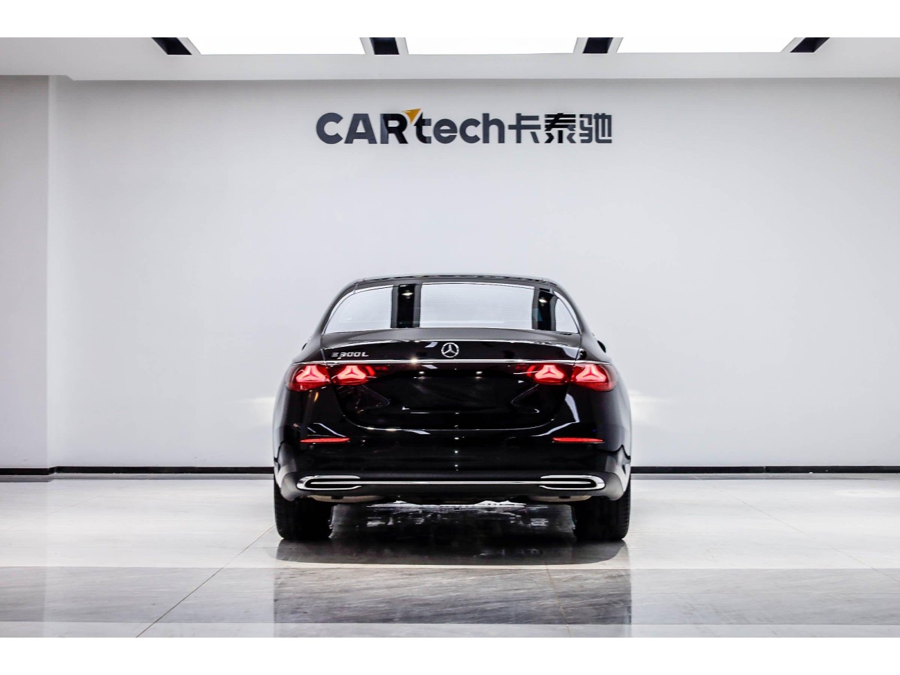 Mercedes-Benz E 300 L 2025